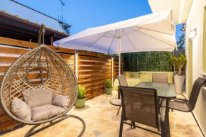 Filiatras Welcoming Hideaway - A Cozy Urban Escape